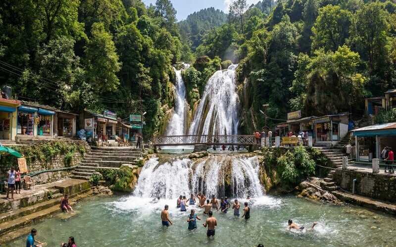 Kempty Falls, Mussoorie